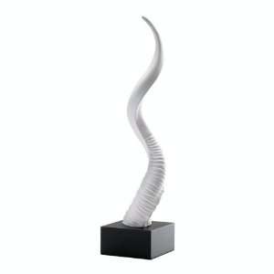 Cyan Designs Sculptured Horn 04101