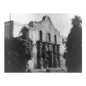 The Alamo in San Antonio, TX Photograph No.2   San Antonio, TX Giclee 