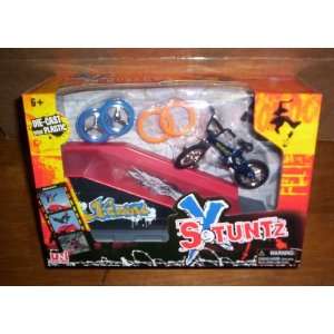  Stuntz Die Cast Finger Bike with Ramp Toys & Games