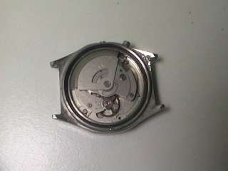 VINTAGE MOVEMENT ORIENT 46943 FOR REPAIR  