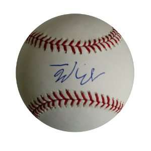  Autographed Che Hsuan Lin Baseball (MLB Authenticated 