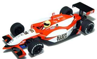 SCALEXTRIC 2650 Dallara IRL Dan Wheldon 2005 Indy 500 winner