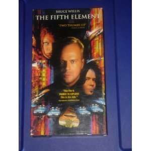  THE FIFTH ELEMENT   VHS   starring  Bruce Willis 