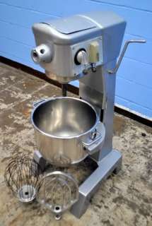   300 T 30 QUART ALL PURPOSE PIZZA DOUGH FLOOR MIXER 1 PHASE WORKS GREAT