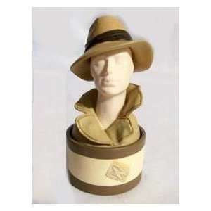    Just the Right Shoe / Style   Fedora Hat Bust Box 