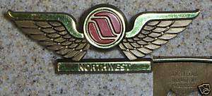 Vintage Northwest Airlines Plastic Pilot Wings Pin EXC  