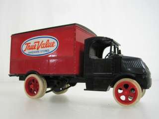 Ertl True Value 1926 Bull Dog Delivery Truck Die Cast Coin Bank  