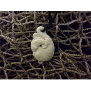  Hei Matau Maori Bone Coy Fish Pendant Ox Bone Necklace 