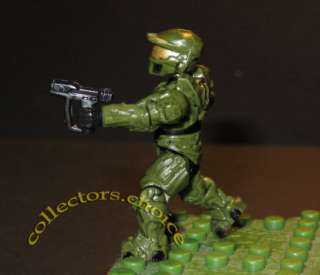 Halo Mega Bloks Olive Green UNSC Spartan w/ Black Magnum from 