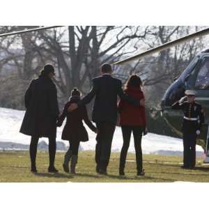  Barack Obama anf Family Walk on the South Lawn of the White House 