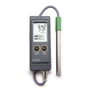 Hanna Instruments HI 99151 Portable Waterproof pH/Temperature Meter 