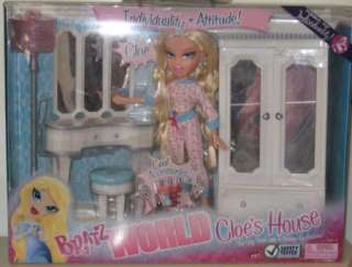 BRATZ World CLOES HOUSE with Armoire + NEW  
