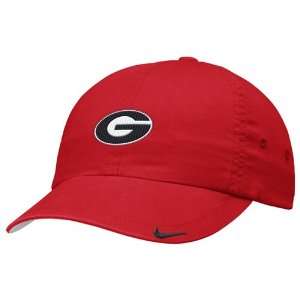 Nike Georgia Bulldogs Red Ladies Turnstile Hat  Sports 
