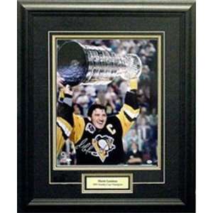 Mario Lemieux Celebrates Stanley Cup Win   NHL Mugs and Cups  