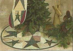   STAR QUILTED TREE SKIRT 24 DIAMETER   CHRISTMAS QUILT DECOR  