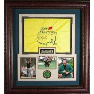  Phil Mickelson  2004 And 2006 Masters Champion   Signed 