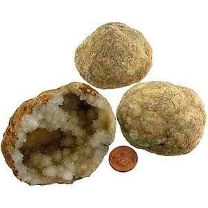  Calcite Geode   Unopen Small Toys & Games