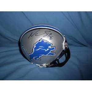  NDAMUKONG SUH SIGNED MINI HELMENT COMES WITH COA 