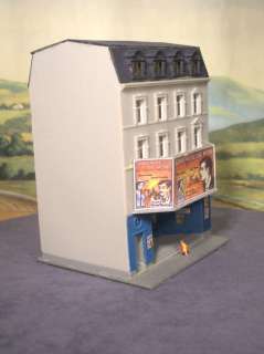 Scale Built Model 5 STORY CITY BUILDING Worlds Smallest Movie 