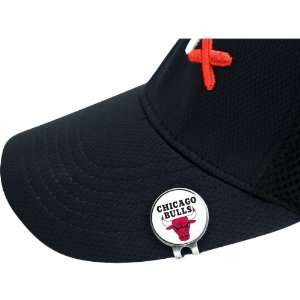   Chicago Bulls Magnetic Cap Clip with Ball Marker