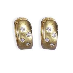   Round Diamond Huggie Earrings (0.16 ct.tw.) Evyatar Rabbani Jewelry