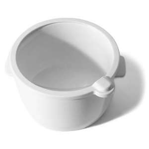   Quart Round Porcelain Dish With 8.5 Sealer