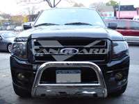 You are bidding on a new front bumper bull bar w. skid plate for 
