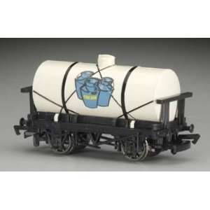  Bachman   Thomas  Cream Tanker HO (Trains) Toys & Games