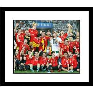 Spanish National Team   2008 Euro Champs Team Celebration   Framed 