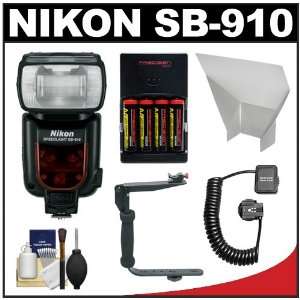  Nikon SB 910 AF Speedlight Flash with Batteries & Charger 