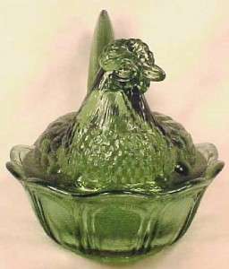 Great HERITAGE GREEN GLASS HEN on NEST Fenton ARCH BASE  
