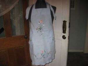 PRETTY BLUE EMBROIDERED FLOWERS DELICATE FULL APRON  