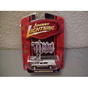   Lightning Wicked Wagons R1 Custom Hearse Silver/White Toys & Games
