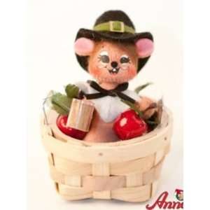  Annalee Mobilitee Doll Harvest Pilgrim Mouse with Cider 3 