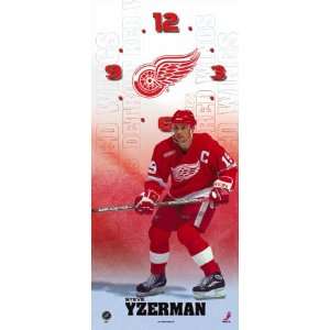 7x16 Steve Yzerman Detroit Red Wings Clock  Sports 