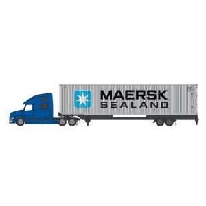  Kato 31617 N Highway Tractor w/Container, Maersk/Sealand Toys & Games