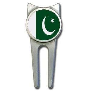 Pakistan flag golf divot tool