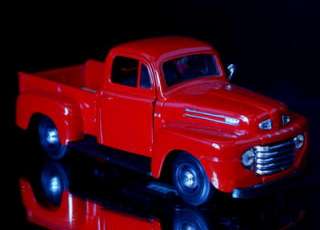 1948 Ford F1 Pickup MAISTO Diecast 125 Scale Red  