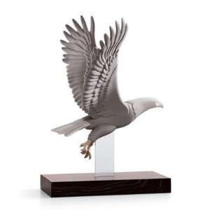  Flight Eagle Figurine By Lladro