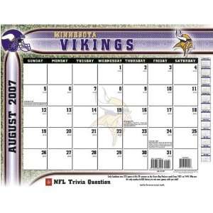   Vikings 2007   2008 22x17 Academic Desk Calendar