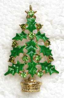 GREEN CRYSTAL HOLLY LEAVES CHRISTMAS TREE PIN BROOCH G369  