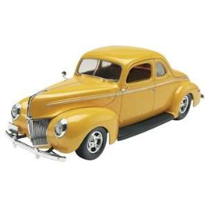  85 4993 1/25 1940 Ford Coupe Street Rod Toys & Games