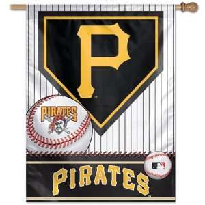 Pittsburgh Pirates Flag   Vertical 27X37 Outdoor House Flag  
