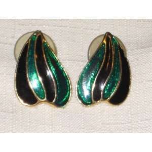  Vintage Green & Black Enamel Goldtone 1 Inch Pierced 