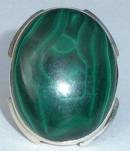 VINTAGE HAND MADE STERLING SILVER 28mm MALACHITE RING SIZE 8  