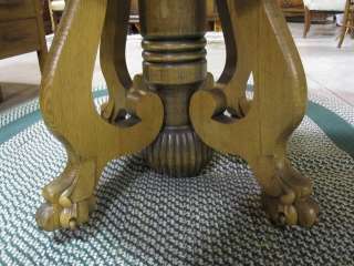   Pedestal Table Unique Design 1800s Lion Paw Feet Hollister Co  