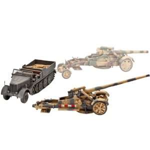  Revell 172 21cm Morser 18 Kanone and Sd.Kfz.9.Famo Toys & Games