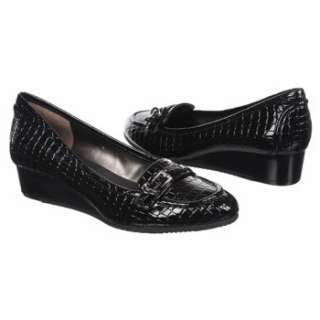 Womens Bandolino Blakely Black Croco Patent Shoes 