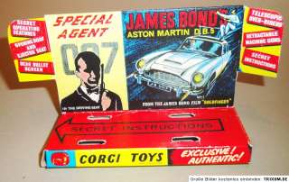  Corgi Toys Nr. 261   James Bond Aston Martin D.B.5 mit Display  