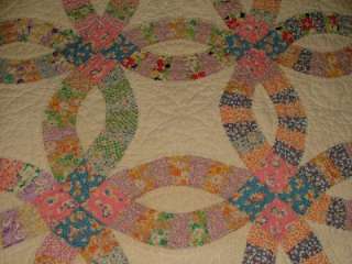Antique VINTAGE Classic Hand Stitched DoUBLE WeDDiNG RiNG QUILT Old 